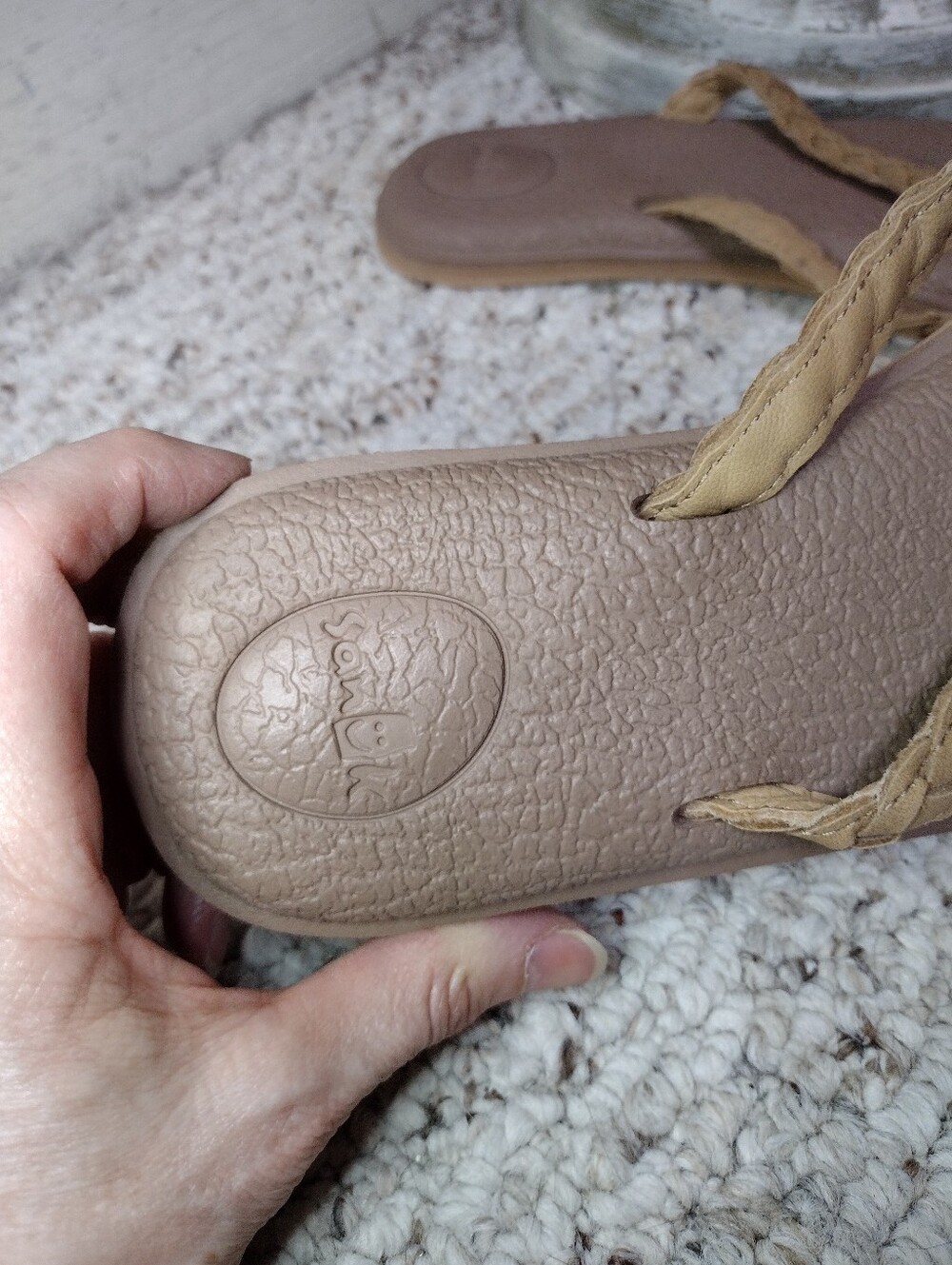 Sanuk Yoga Braid Tan Braided Leather Strap Flip-Flop Sandals - Picture 3 of 6